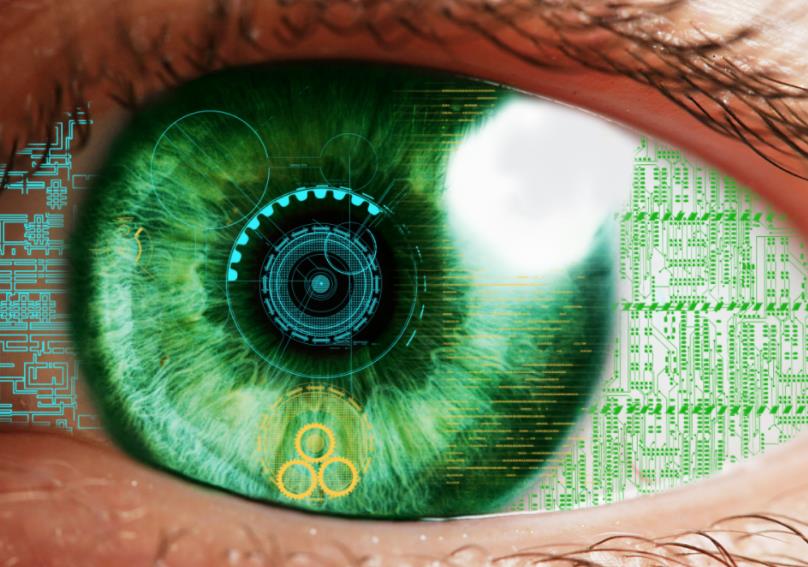 Минздрав: операция по установке бионического глаза войдет в программу ОМС