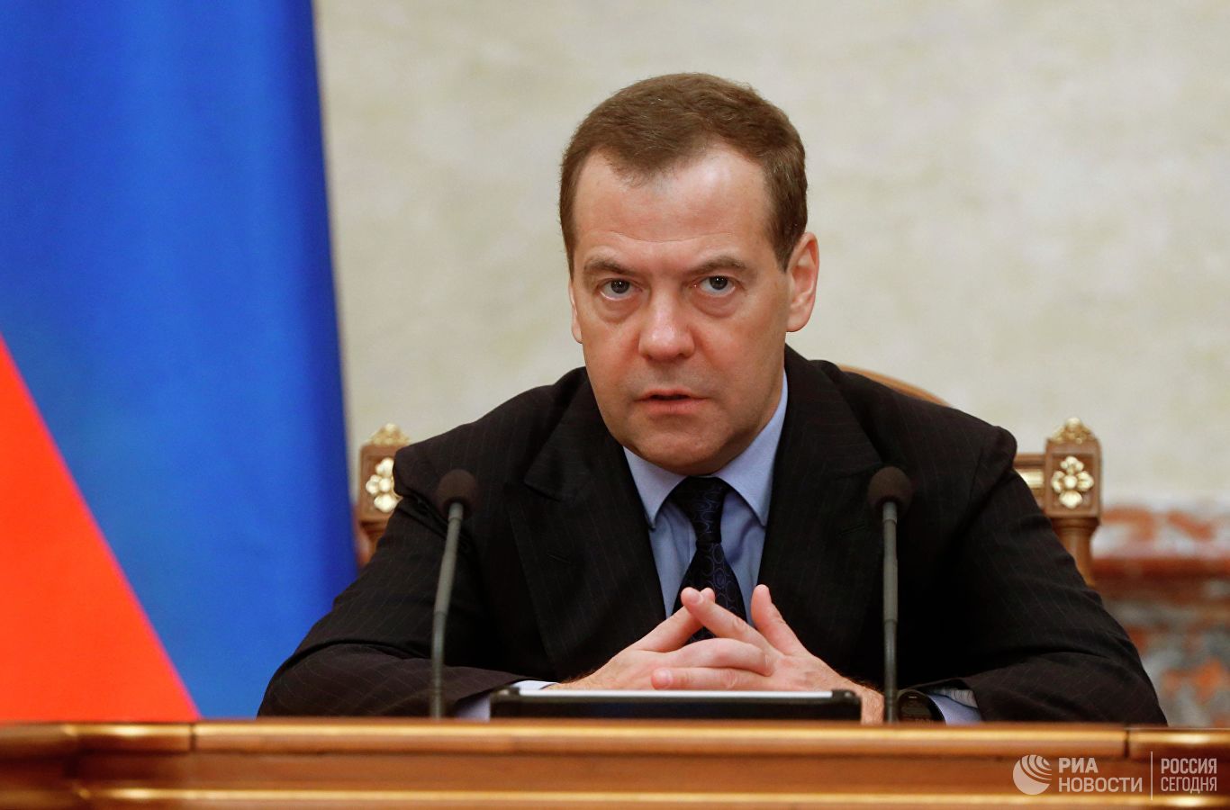 Медведев внес изменения в программу госгарантий бесплатной медпомощи