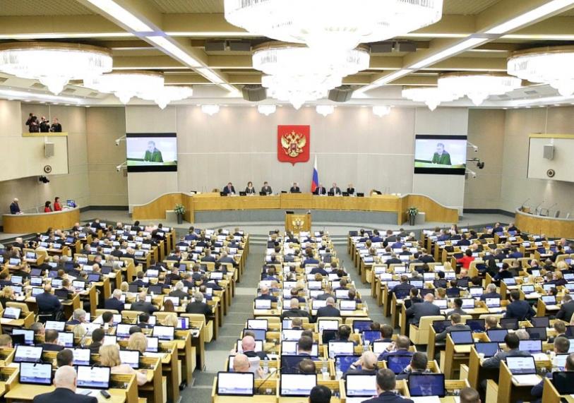 Бюджет ФОМС на 2019 год принят Госдумой с дефицитом свыше 90 млрд рублей