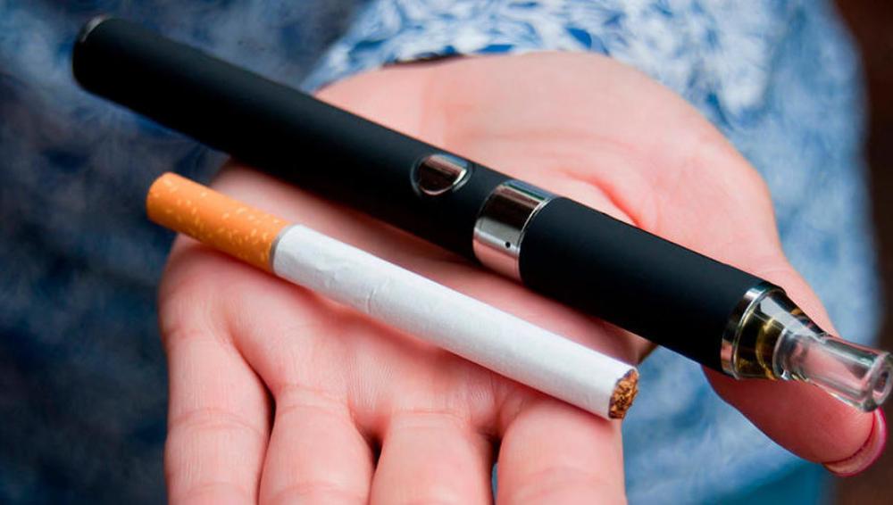 Правительство РФ поддержало инициативу приравнять электронные сигареты к обычным